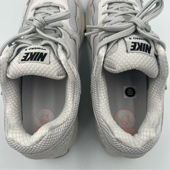 Nike Air Zoom Vomero 5 White Vast Grey - Women’s size 10 - Picture 7 of 8